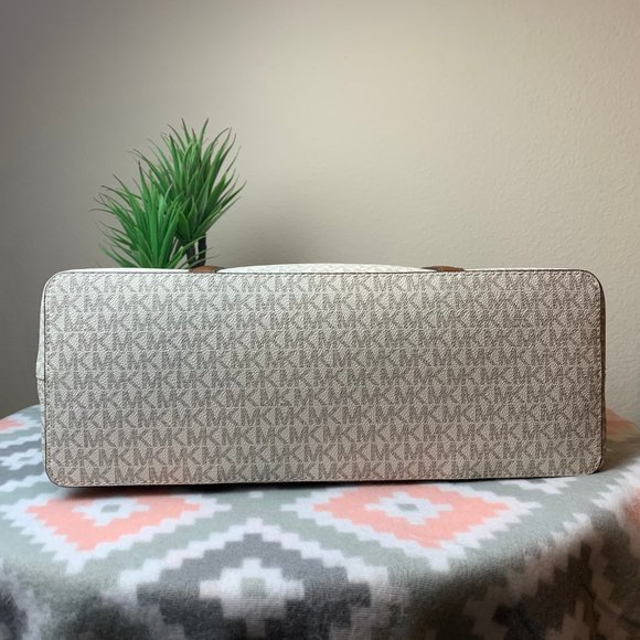 Michael Kors Sady Multifunction Top Zip Large Tote - Picture 3 of 6